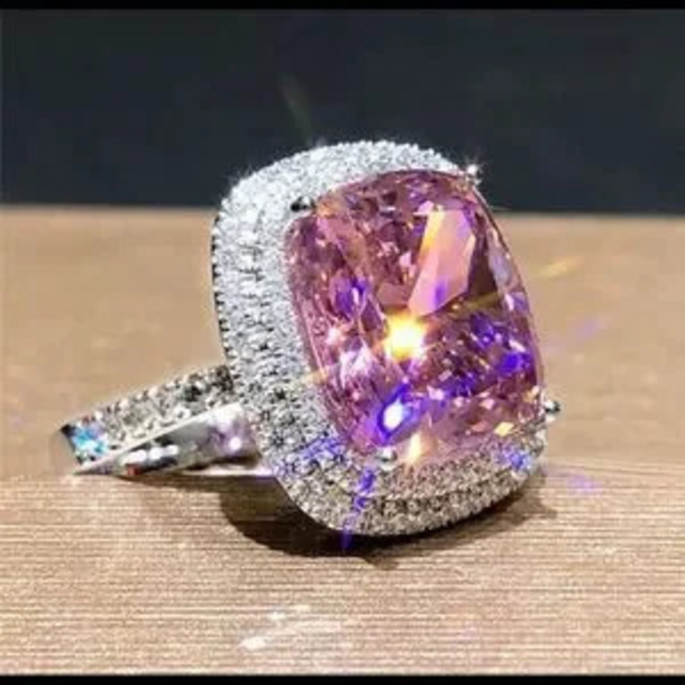 New Luxury Stone Pink Ring? Available Size 6,7,8